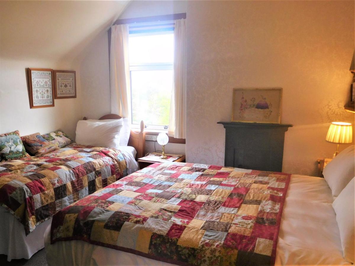 Oaklands Bed&Breakfast Fort Augustus Exterior foto